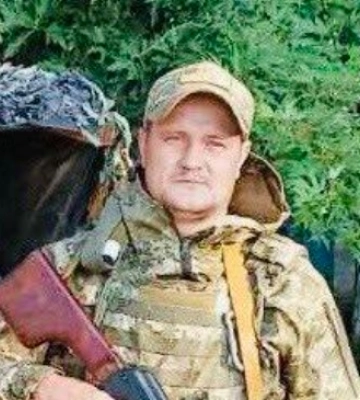 Кролевецька громада провела в останню путь свого героя-захисника Володимира Орлова