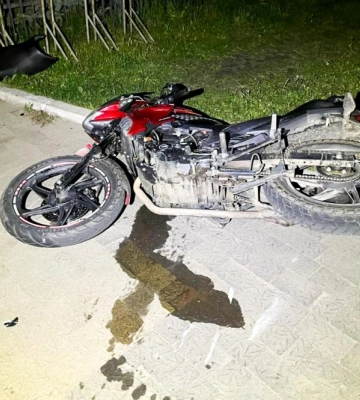 На Рівненщині внаслідок зіткнення мотоцикла і легковика травмувався неповнолітній