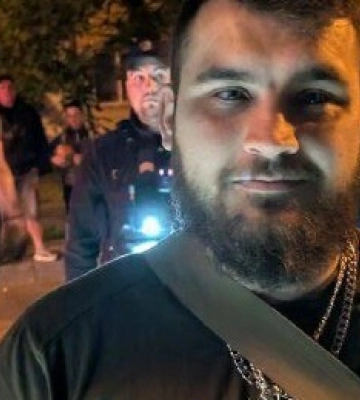 В Одесі напали на активістів під час демонтажу радянських дошок: є постраждалі