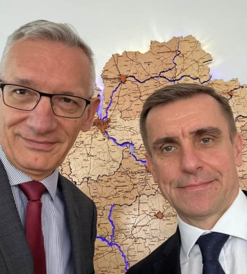 Посол Німеччини зустрівся з дипрадником Порошенка, у якого був обшук