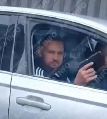У Києві поліція затримала пасажира Audi, який стріляв із пістолета. ВIДЕО
