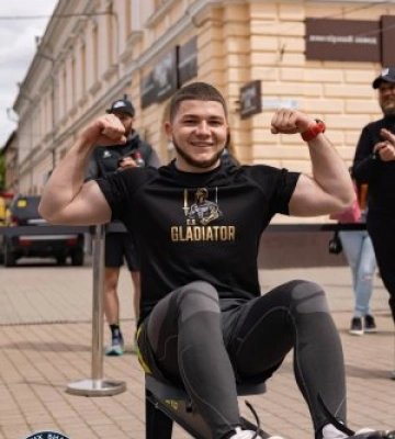 Прикордонник Чопського загону став переможцем «Ігор Воїнів Карпат» одразу у кількох спортивних номінаціях Прикордонник Чопського загону став переможцем «Ігор Воїнів Карпат» одразу у кількох спортивних номінаціях