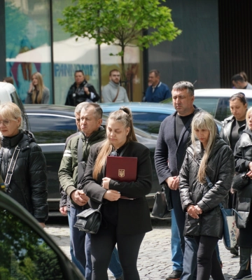 В Ужгороді попрощалися із військовим Віктором Мургою