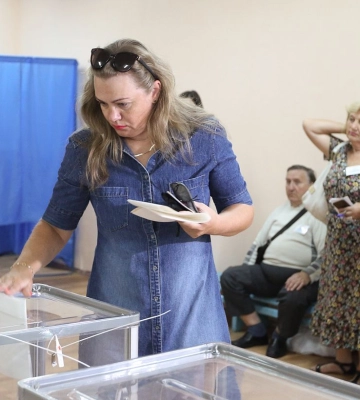 Большинство украинцев против ограничения сроков пребывания на должности мэров, - соцопрос Большинство украинцев против ограничения сроков пребывания на должности мэров, - соцопрос