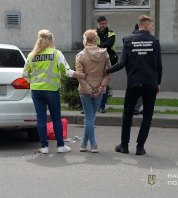 У Сумах поліція затримала матір, яка намагалась продати власну дитину