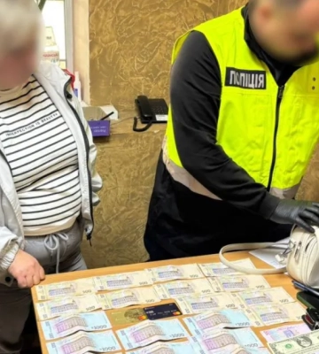 Сумская область: медсестру подозревают в схеме «фиктивных браков» для уклонения от мобилизации