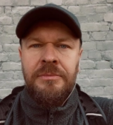 Луцький музикант Олександр Положинський випустив новий альбом «ЗСУВ»
