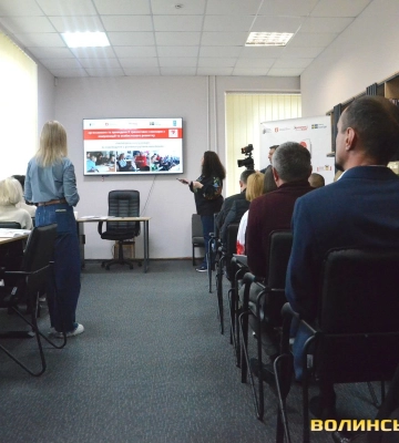 Бібліотеки стають доступними: у луцькій книгозбірні з’явився інклюзивний простір. Фото