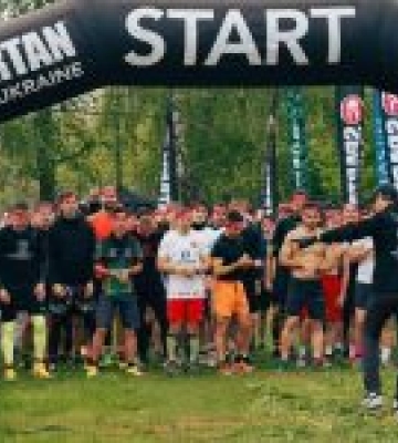 У Києві провели благодійний забіг Spartan Race на честь героїв операції «Небо»