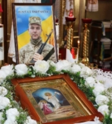 У Горохові в останню путь провели військового Юрія Янюка У Горохові в останню путь провели військового Юрія Янюка