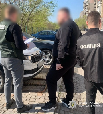 Судитимуть посадовця, який допустив розтрату майже ₴20 млн. на закупівлі дров для військових