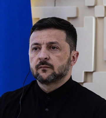 Зеленському довіряють 74% українців, Притулі 50%, Порошенко 25% - соцопитування КМІС