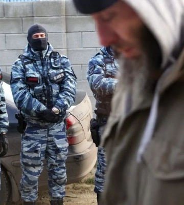 росія продовжує залякувати корінний народ Криму напередодні річниці депортації кримських татар
