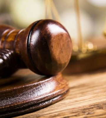 Суд виніс вирок чоловіку, який на початку вторгнення РФ виготовляв зброю для оборони свого села на Сумщині