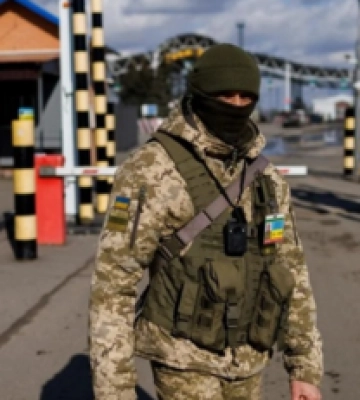 В Харьковской области дрон «Молния» попал в блокпост: пострадали военные и правоохранители