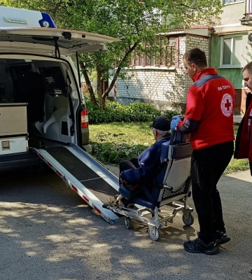 УЧХ починає пілотний проєкт соціального таксі у 4 областях України