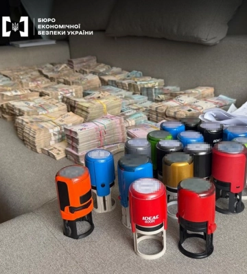 На Київщині ліквідовано конвертцентр, який завда збитків держбюджету на ₴60 млн.