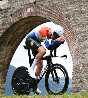 Giro d'Italia 2025. Этап с раздельным стартом выиграл Даан Хул