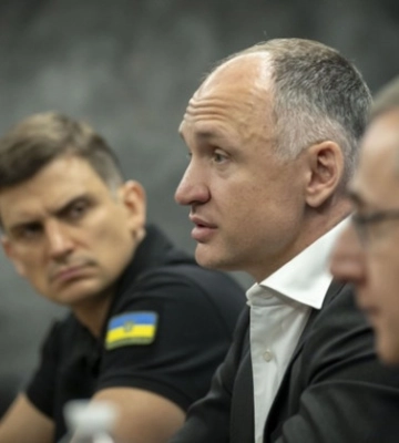 Розслідування воєнних злочинів та запобігання використання РФ товарів подвійного призначення — в Офісі Президента відбулася зустріч із президентом агентства ЄС