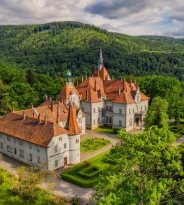 У Карпатах зберігся маловідомий палац: як знайти цю локацію