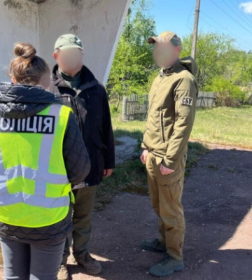 В Житомирской области мужчина планировал привезти военнообязанного на мотоцикле к границе за 3 тысячи долларов