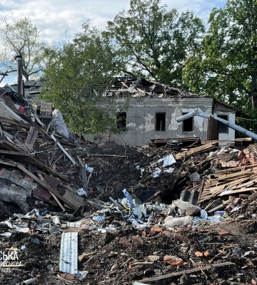 Російські війська обстріляли будинок у Юнаківській громаді: загинув місцевий мешканець