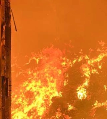 Суми під ударом! Підприємства палають, є поранений, знищено інфраструктуру | Новини