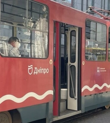 У Дніпрі популярний трамвай закінчить роботу раніше