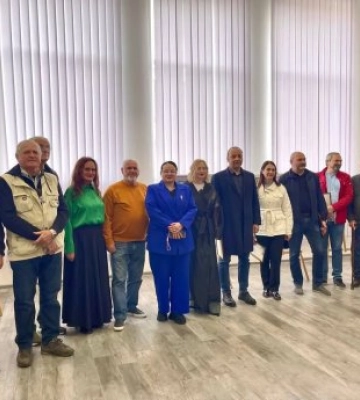У Мукачеві відкрито художню виставку «Рідне місто очима митців»