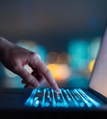 Работники Налоговой продавали информацию из государственных баз данных