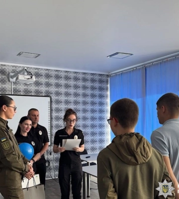 Підлітки з Дніпропетровщини викрили агентів фсб: юнаків нагородили за мужність (ФОТО)