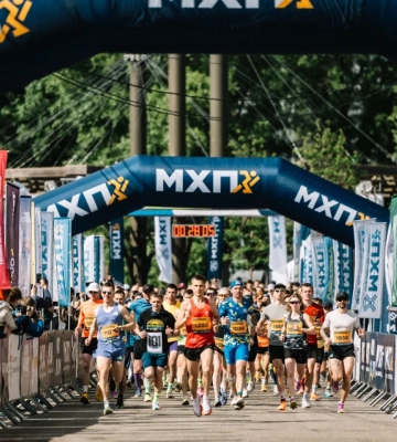 2 млн грн для &quot;Хартии&quot;: как благотворительные забеги MHP Run4Victory объединяют украинцев ради поддержки военных