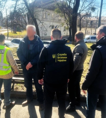 Обіцяли незаконний перетин кордону в Угорщину