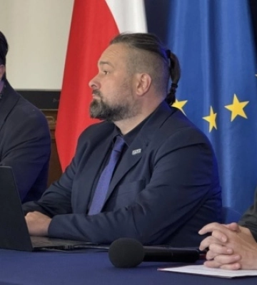 У Варшаві підбили підсумки ексгумацій у Пужниках: Це важливий політичний прорив