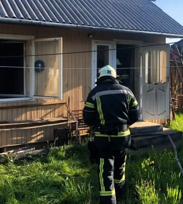 У селищі на Прикарпатті невеличка пожежа тим не менше забрала життя літньої людини У селищі на Прикарпатті невеличка пожежа тим не менше забрала життя літньої людини
