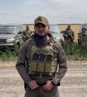 Повторный грохот с детонацией: ГУР взорвало машину с офицерами "Ахмат" в Скадовске Повторный грохот с детонацией: ГУР взорвало машину с офицерами "Ахмат" в Скадовске