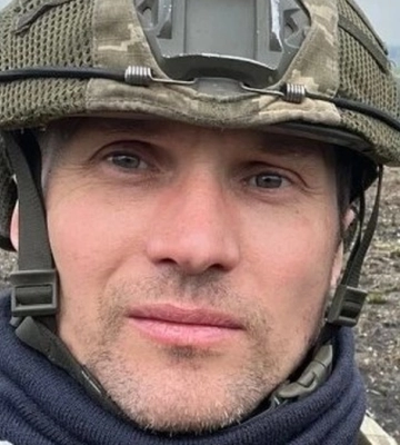 Журналист Бутусов сообщил, что мобилизовался в Нацгвардию на должность стрелка Журналист Бутусов сообщил, что мобилизовался в Нацгвардию на должность стрелка
