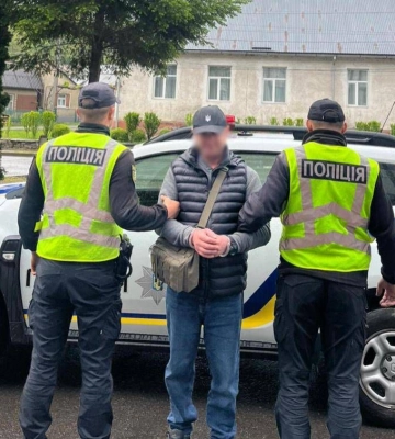 Погрожував дружині підірвати гранату – у Перечині затримали сімейного кривдника
