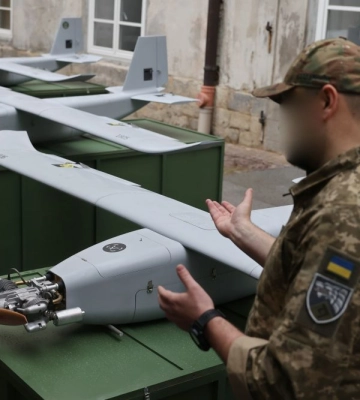 &quot;Українські вертольоти&quot; передали військовим техніку на 10 мільйонів гривень. ФОТОрепортаж