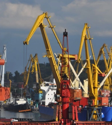 росія вдарила балістичними ракетами по Одеському порту