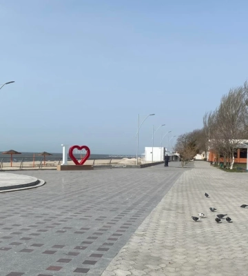 &quot;Людей не менше, ніж у довоєнний час&quot;. Яка ситуація в окупованому Скадовську на Херсонщині