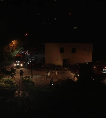 ДСНС ліквідовує наслідки нічної ворожої атаки на Київ