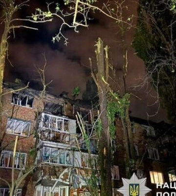 З кожним подібним обстрілом світ переконується, що причина затягування війни в Москві, - Зеленський про масовану атаку РФ
