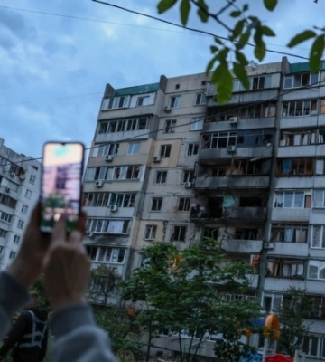РФ вдарила по Києву балістикою і дронами: є руйнування та постраждалі – влада
