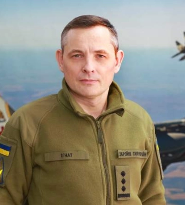Місто атакували з різних напрямків: у Повітряних силах розповіли про нічну атаку по Києву
