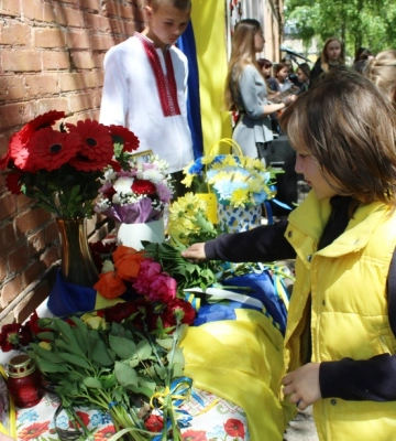 У двох громадах Кіровоградщини відкрили меморіальні дошки на честь загиблих воїнів 