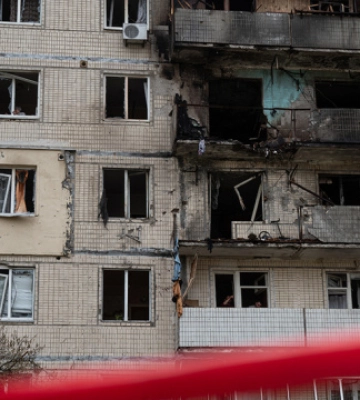 У лікарні залишаються двоє постраждалих внаслідок нічної російської атаки - Кличко
