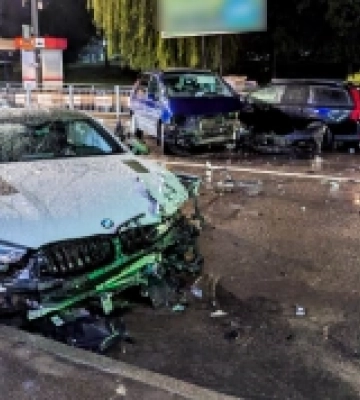 У поліції розповіли про вечірню автотрощу у Рівному (ФОТО)
