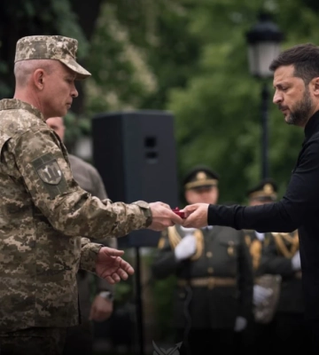Воювали на лівому березі Дніпра: Президент нагородив військових 39-ї бригади берегової оборони