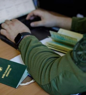 В Черкассах избили работника ТЦК, который защищал Донецкий аэропорт и воевал на Харьковщине
